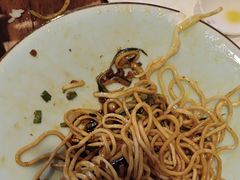 -外婆私房菜(新亚百货店)