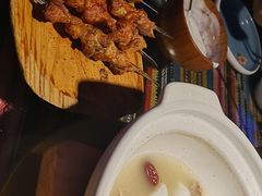 -乌苏疆遇集市烧烤新疆菜(乌苏啤酒小镇店)