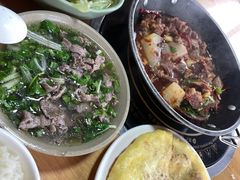 -大众跷脚牛肉馆·非遗传承单位(峨眉山店)