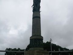 -人民防洪胜利纪念塔