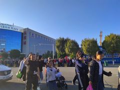 -霍尔果斯国门景区