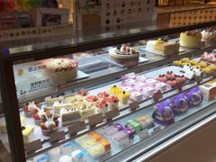 面包甜点陈列柜-BreadTalk面包新语·烘焙蛋糕(高德置地春广场店)