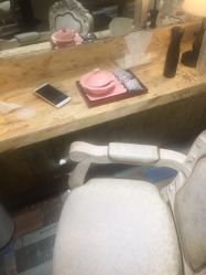 -构想时尚发型会所