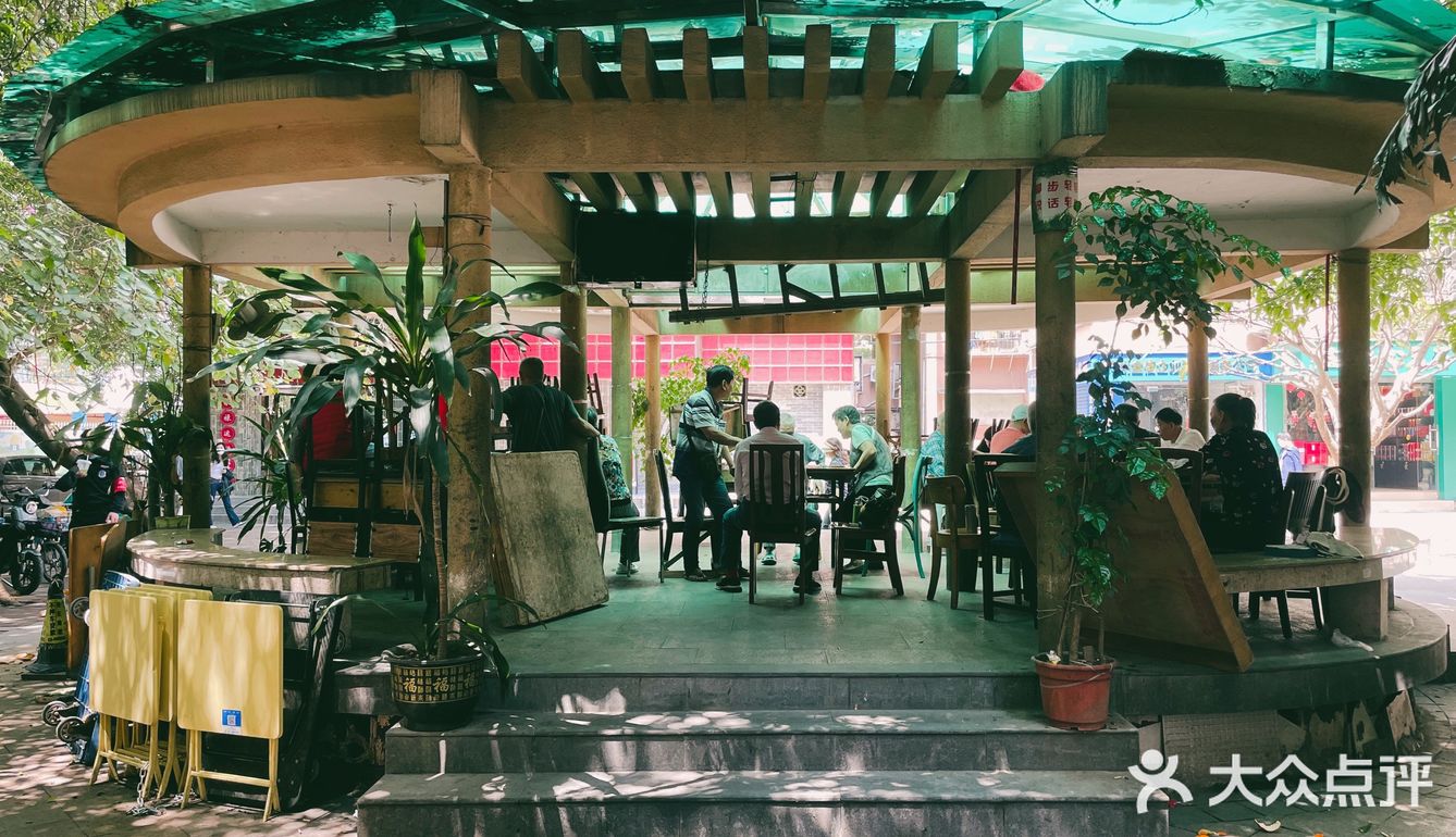 广州探店|六运小区深处的超平价台湾夜市