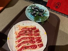 -山川小町·极番烧肉(新地假日广场店)