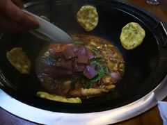 -曹丞相·地锅鸡·地锅鱼(武林店)