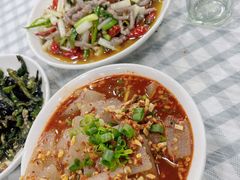 -卢六川汤肉(南方花园店)