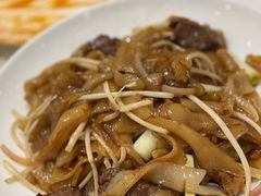 香港炒牛河-香港百合居(LCM置汇旭辉广场店)