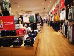 -优衣库(重庆万象城店)