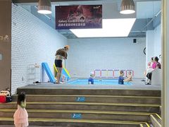 -IBOBI亲子游泳俱乐部(华侨城中心)