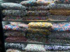 -义乌小商品批发市场(中国小商品城·篁园服装市场店)