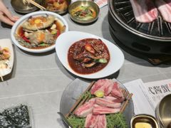 -草家酱蟹炭火烤肉店(珲春南路一店)