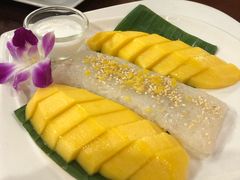 -Dang restaurant (patong phuket)