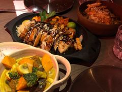 咖喱牛肉配面包片-鹿萤季·营地小馆(皇后公园店)