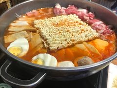 -辛明堂洞韩式芝士年糕火锅(万达店)