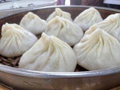 招牌鲜肉汤包-曼曼汤包(建国西路店)