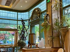 -玛格萝妮比萨屋(四平店)