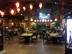 大堂-龙泉人椰子鸡.糟粕醋.海南菜(三亚旗舰店)