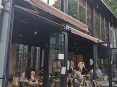 门面-Metal hands·铁手咖啡