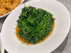 -四合·亦家本帮江浙小海鲜(马当路店)