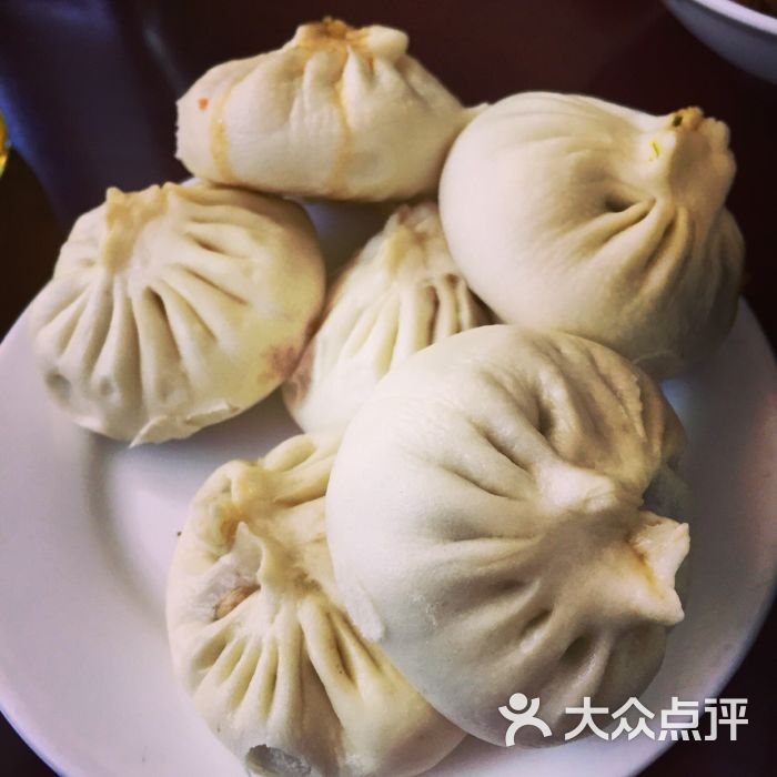 汇兴居老北京卤煮炒肝包子