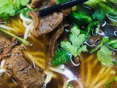 -小马牛肉面·牛骨熬制(南京博物院店)