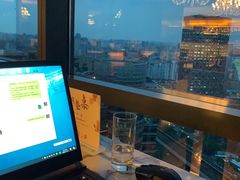 -上海龙之梦万丽酒店