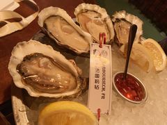 -斯普汇生蚝牛排馆(中骏世界城店)