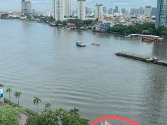 -曼谷湄南河畔华美达广场酒店