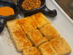 -云海肴·汽锅鸡·云南菜(天山百盛优客店)