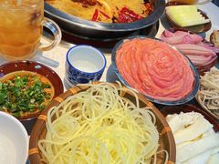 -芈重山老火锅(广州首店)