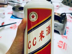 -堂瓦里·33年传统赣菜(第一街区店)