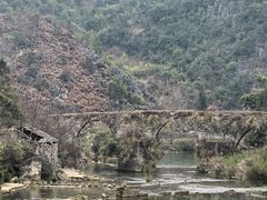 -高荡千年布依古寨旅游景区