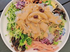 -鑫渔港海鲜本地菜·山海关浑锅(东戴河店)