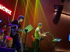 -TZ House音乐现场(来福士中心店)