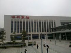 -维也纳酒店(深圳机场店)