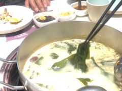 -洪氏嗨捞·猪肚鸡火锅(阳光天地店)