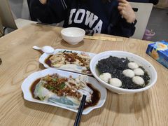 -三身人金新肠粉(丹霞店)