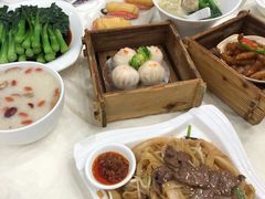 鼎珑招牌鲜虾饺-鼎珑点心仔(燕塘店)
