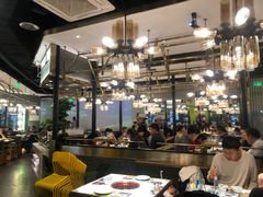 大堂-洪氏嗨捞·猪肚鸡火锅(阳光天地店)
