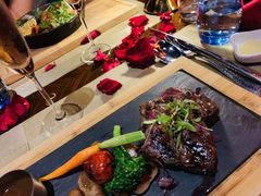 -YUE·6·西式融合餐厅(外滩六号店)