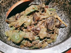 辣椒拌皮蛋-湘满甲·黄焖甲鱼创始者·湘菜·鲁菜(潘家园店)