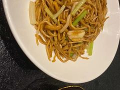 -鱼鲜饭香·招牌汽锅剁椒鱼头王