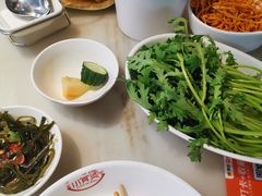 -小骨煲金华砂锅(转塘金街美地店)