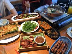 -小厨子私房菜·云南美食店