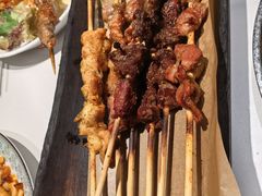 烤羊肉串-清真·卡德尔大叔新疆主题餐厅(龙汇路店)