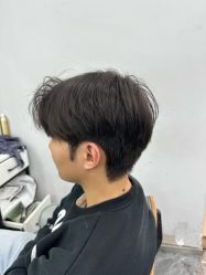 -藤野造型烫染·漂发
