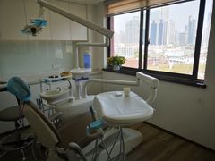 -Dr.Z dental仁康种植矫正中心