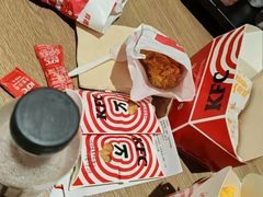 -IU酒店(北京通州环球度假区梨园地铁站店)