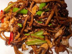 茶树菇炒八爪鱼-桂满陇-十里风荷(合生汇店)